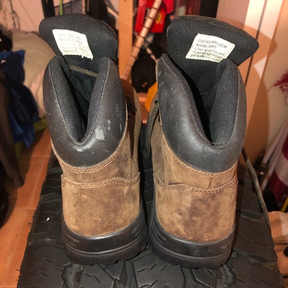 Men’s hiking boots